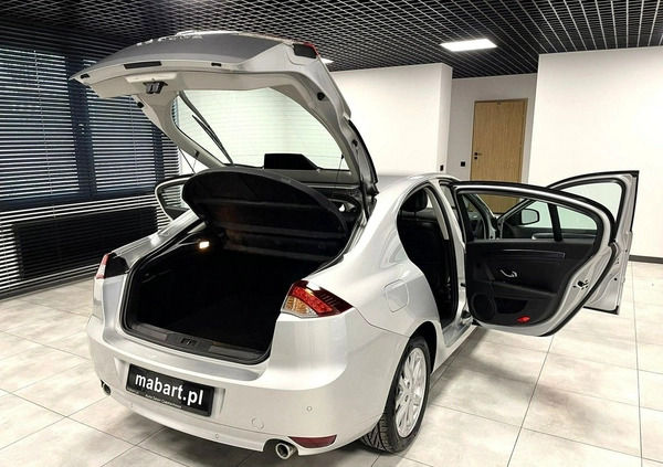 Renault Laguna cena 30000 przebieg: 190000, rok produkcji 2010 z Krobia małe 781
